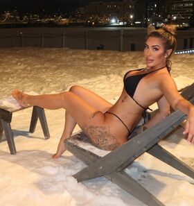 Chloe Ferry नग्न लीक OnlyFans फोटो 331