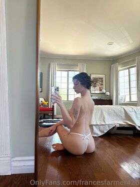 Chloe Frances Nude Leaks OnlyFans Photo 25