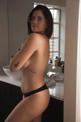 Chloe Maddren Nude Leaks OnlyFans Photo 27