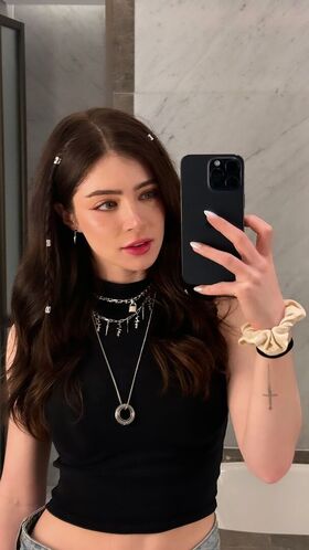 Chrissy Costanza Nude Leaks OnlyFans Photo 373