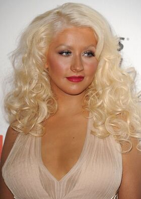 Christina Aguilera Nude Leaks OnlyFans Photo 454