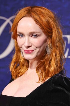 Christina Hendricks नग्न लीक OnlyFans फोटो 1054