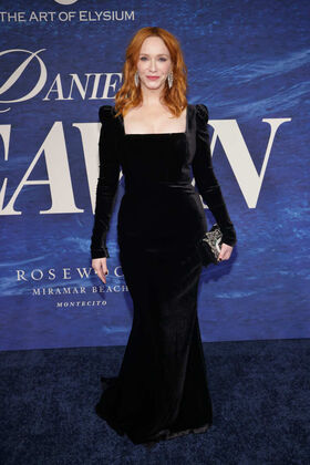 Christina Hendricks नग्न लीक OnlyFans फोटो 1070