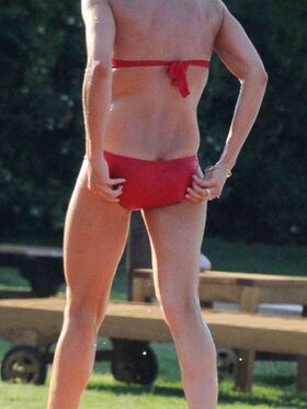 Christine Bleakley Nude Leaks OnlyFans Photo 15