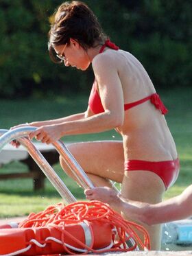 Christine Bleakley Nude Leaks OnlyFans Photo 20