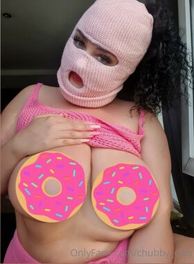 Chubbycleo Nude Leaks OnlyFans Photo 1