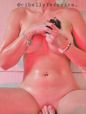 Cibelly Ferreira Nude Leaks OnlyFans Photo 35