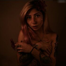 Ciiraiya_zarelai / Madame_Orchid