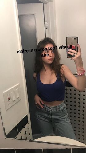 Clairo Nude Leaks OnlyFans Photo 12