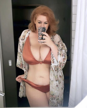 Clara Cobb Nude Leaks OnlyFans Photo 4