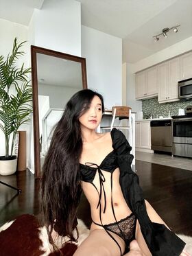 Clara Dao Nude Leaks OnlyFans Photo 4