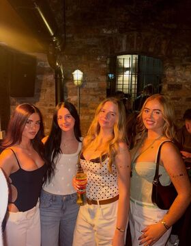 Clarissa Bea नग्न लीक OnlyFans फोटो 251