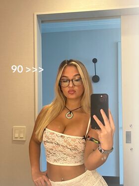 Claudia Conway Nude Leaks OnlyFans Photo 57