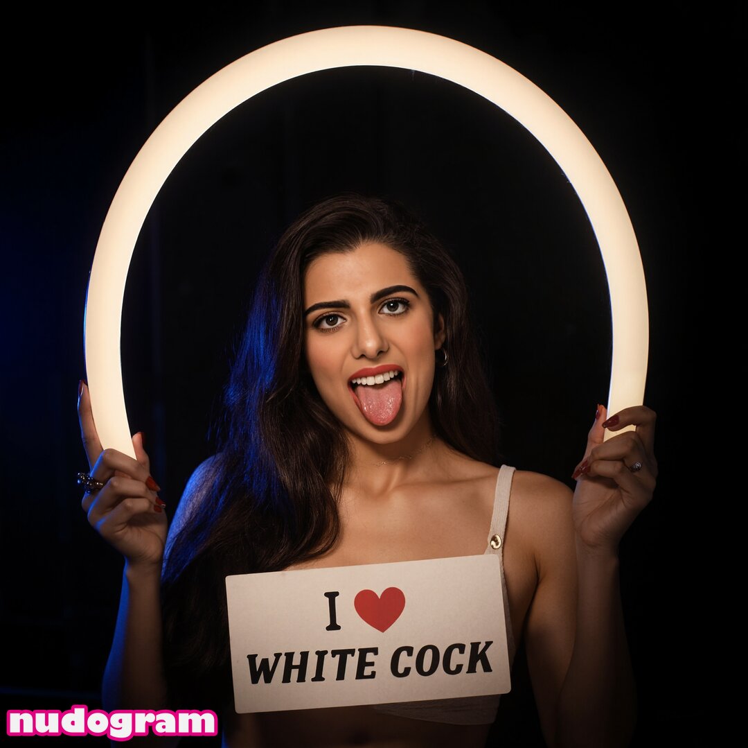 Claudia Doumit  Victoria Neuman: The Boys  claudiadoumit Nude Leaks  OnlyFans Photo 76 - Nudogram v2.1