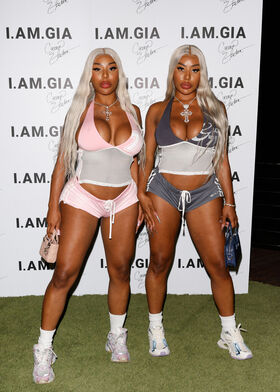 Clermont Twins Nude Leaks OnlyFans Photo 15