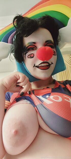 Clown Girls Nude Leaks OnlyFans Photo 15