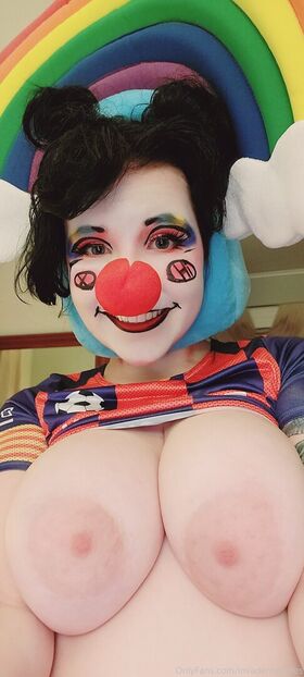 Clown Girls Nude Leaks OnlyFans Photo 19