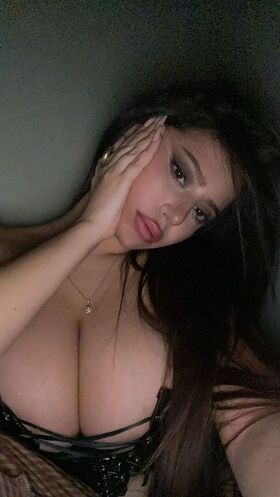 Coral Sharon Nude Leaks OnlyFans Photo 31