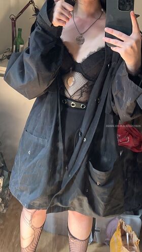 corpsethot Гола изтичане OnlyFans снимка 25