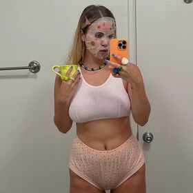 Courtnee Crews Nude Leaks OnlyFans Photo 7