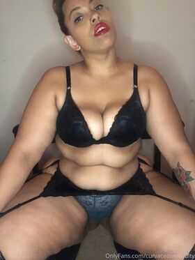 curvaceousroyalty Nude Leaks OnlyFans Photo 16
