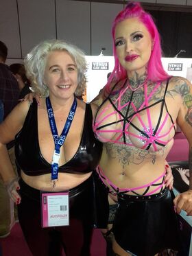 Curvyanni Naakte Leaks OnlyFans Foto 72