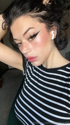 curvycherry00 Nacktes Leaks OnlyFans Foto 7