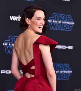 Daisy Ridley Nude Leaks OnlyFans Photo 13