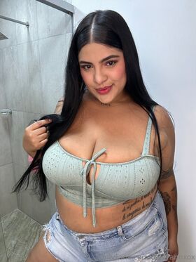 daisyannxox Nahé uniklé OnlyFans foto 2