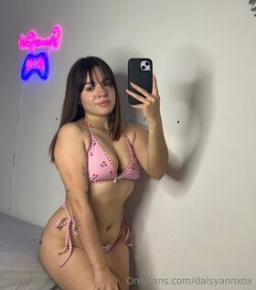 daisyannxox Nahé uniklé OnlyFans foto 18