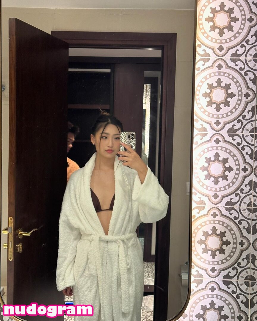 dalcompeach  dalcompeachh Procurene gole OnlyFans fotografije 25 -  Nudogram v2.1