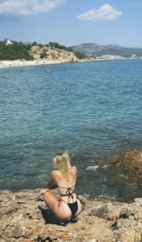 Daniela Djokic Nude Leaks OnlyFans Photo 6