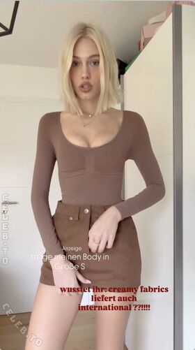 Daniela Djokic Nude Leaks OnlyFans Photo 22