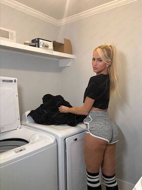 Danielle Moinet Фото утечки OnlyFans (обнаженная) 416