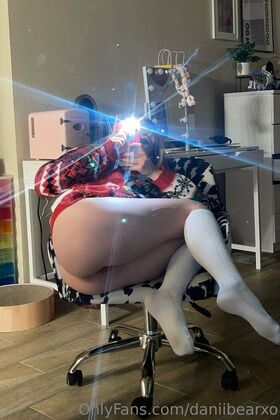 Danielle Pedroza صورة OnlyFans العارية المسربة 74