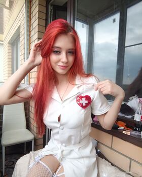 Dashutka Nude Leaks OnlyFans Photo 15