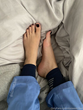 dasweet.feet Nude Leaks OnlyFans Photo 5