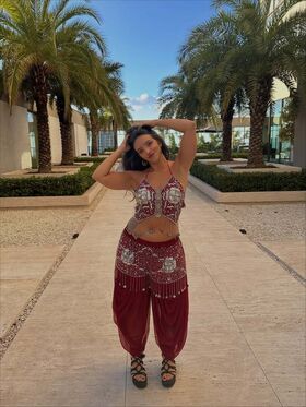 Débora Aladim Naken läcka OnlyFans foto 24