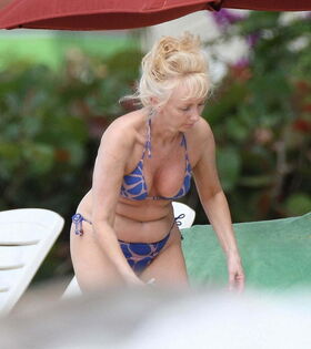 Debbie McGee Nude Leaks OnlyFans Photo 8