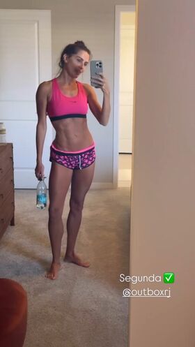 Deborah Secco