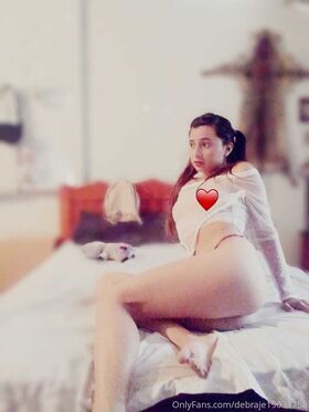 debrajean15 Nude Leaks OnlyFans Photo 1