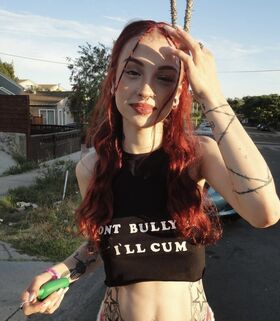 definitelynotd Фото просочення OnlyFans (оголене) 7