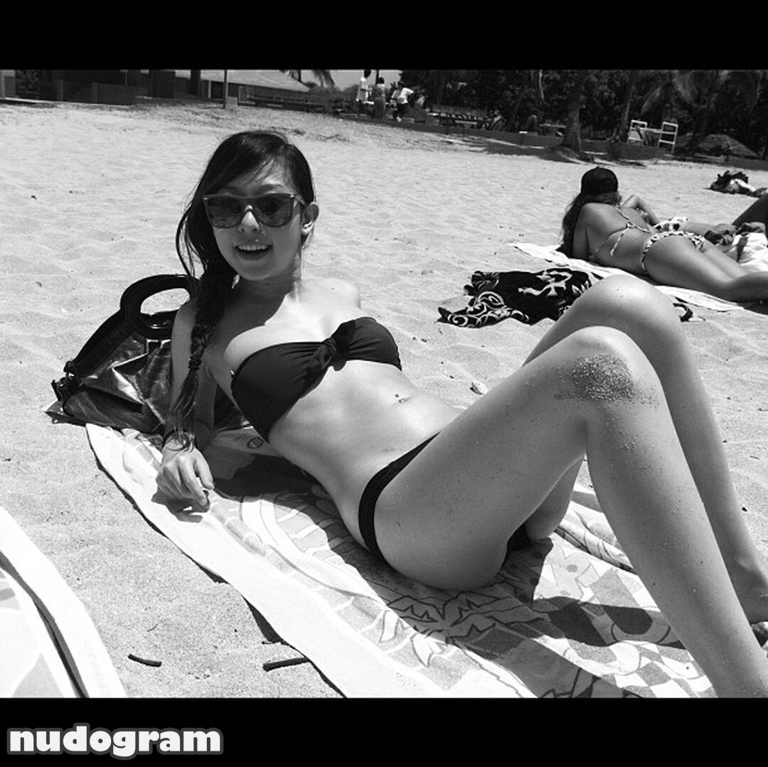 Her OnlyFans content leaked for your arousal