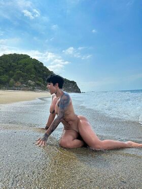 DElettraa Nude Leaks OnlyFans Photo 187