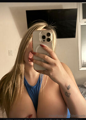 Delfina Selene Foto trapelata OnlyFans nuda 32