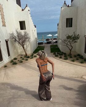 Delilah Belle Hamlin