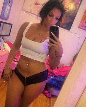 Delilah Kubisak Nude Leaks OnlyFans Photo 19