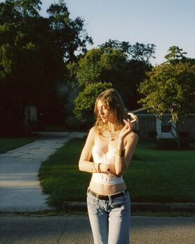 Delilah Fotografie scursă ilegal OnlyFans dezbrăcată 399