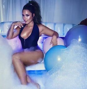 Demi Lovato Nude Leaks OnlyFans Photo 161