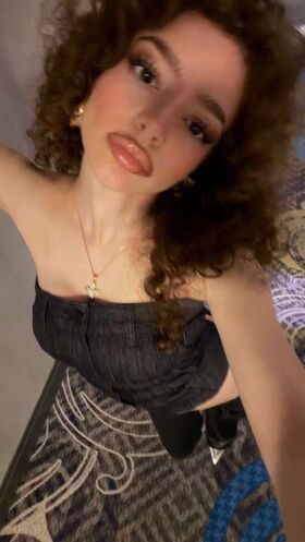 Demitra Kalogeras Naken läcka OnlyFans foto 225